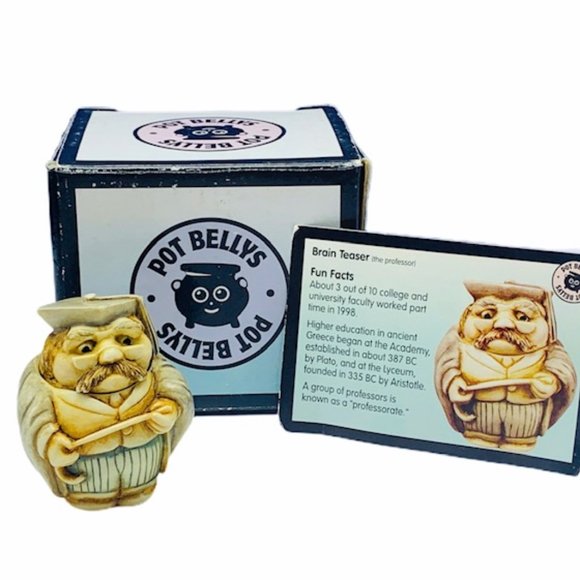 Harmony Kingdom figurine Brain Teaser Graduation - Picture 1 of 5